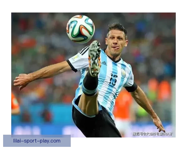 穆里奇关键时刻挺身而出成功拯救德米凯利斯全程回顾